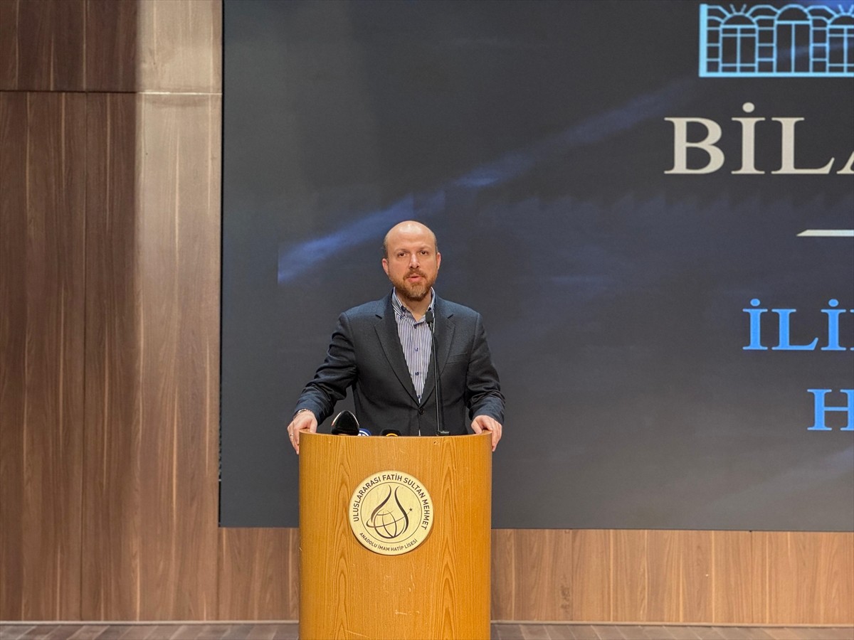 ÖNDER İmam Hatipliler Derneğinin desteğiyle Uluslararası Fatih Sultan Mehmet Anadolu İmam Hatip...