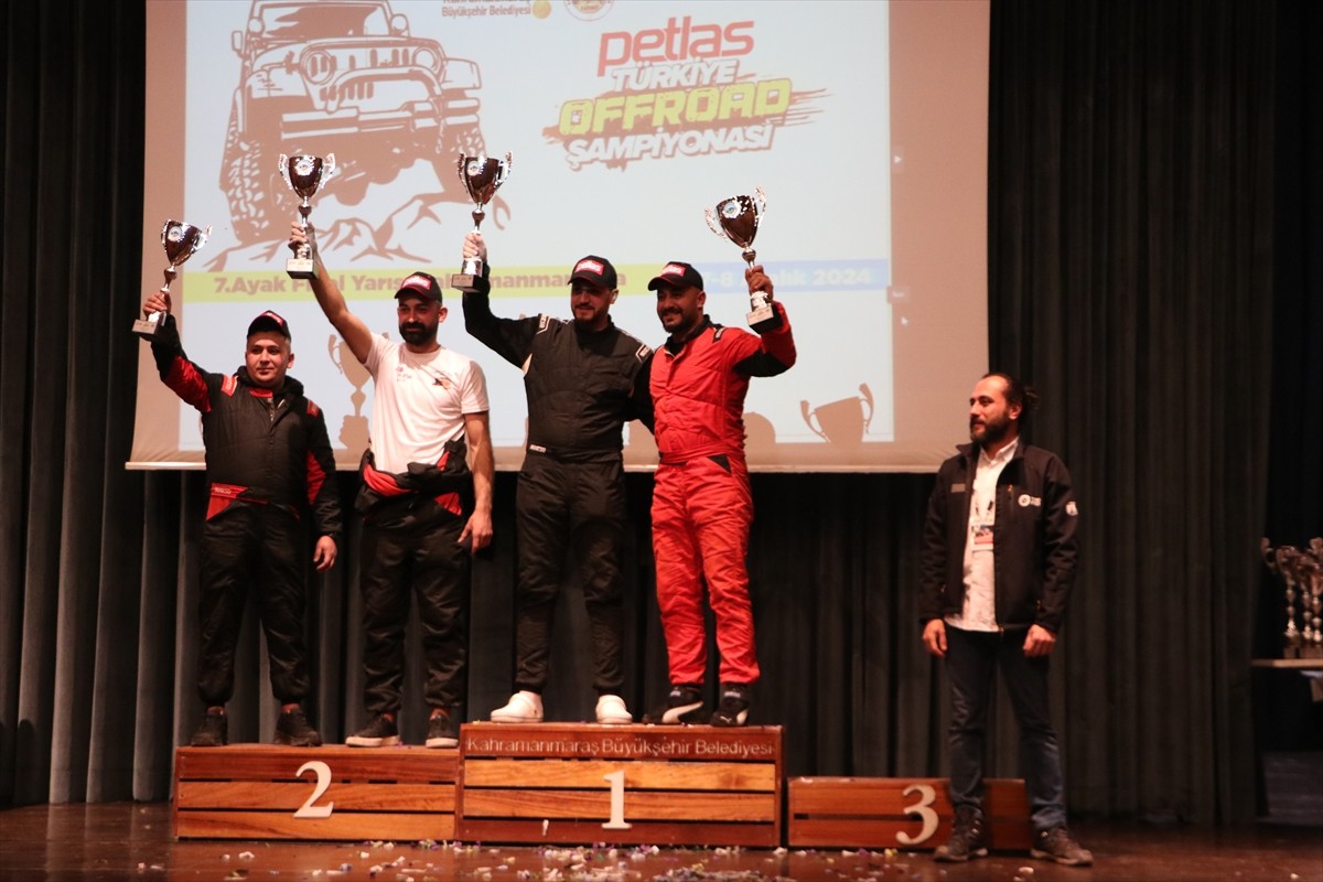 Petlas Offroad Şampiyonası'nın 7. ve son ayak yarışları, Kahramanmaraş'ta tamamlandı. Dereceye...