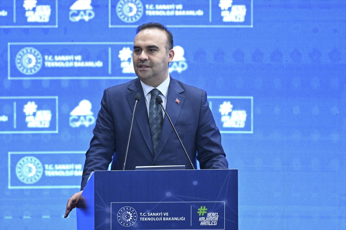 Şanlıurfa'da Sanayi ve Teknoloji Bakanlığı ev sahipliğinde düzenlenen Güneydoğu Anadolu "GAP Eylem...