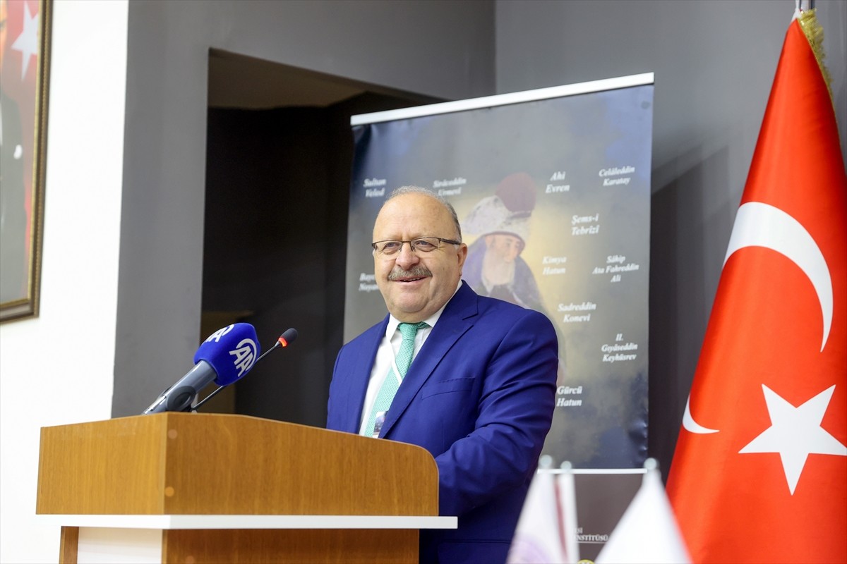 Selçuk Üniversitesi Selçuklu Araştırmaları Enstitüsünce, Mevlana'nın Selçuklu Dünyası - Bir...