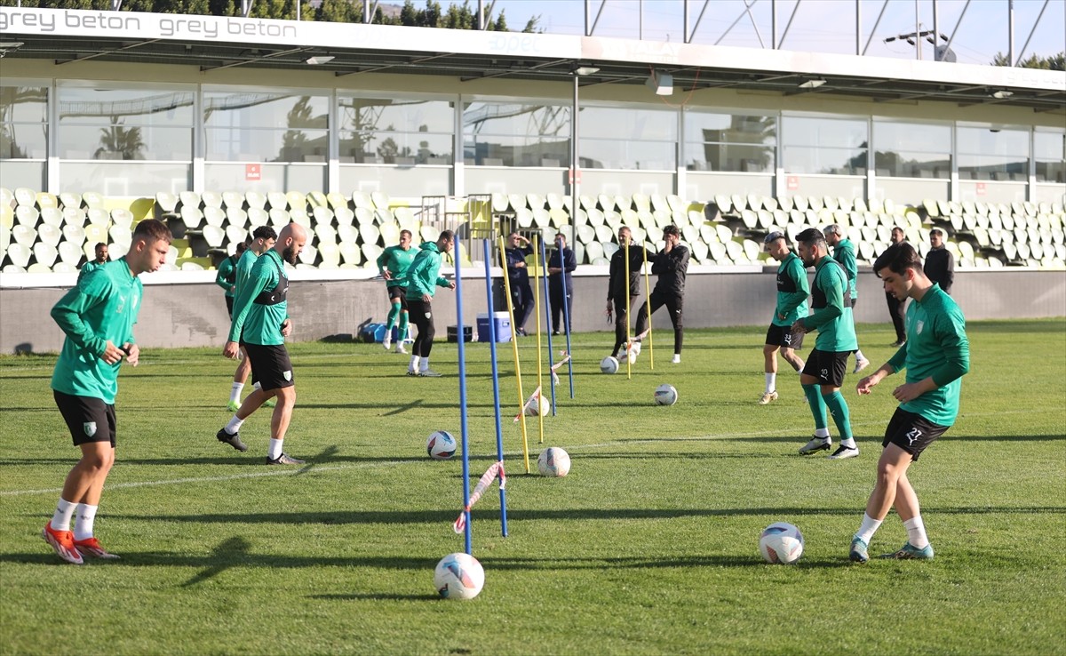 Sipay Bodrum FK, Trendyol Süper Lig'in 17. haftasında deplasmanda karşılaşacağı Trabzonspor...
