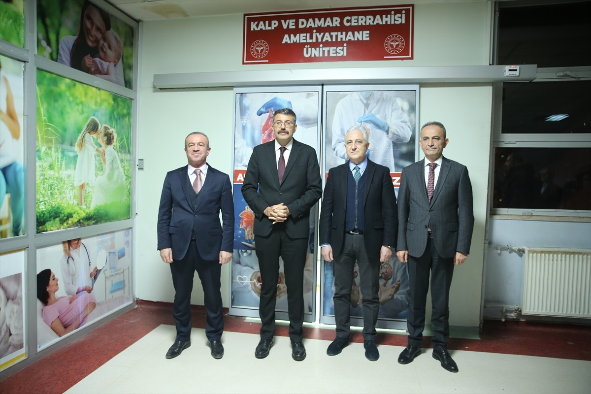  Son yıllarda yapılan yatırımlarla sağlık alanında hizmet çıtasının yükseldiği Hakkari Devlet...