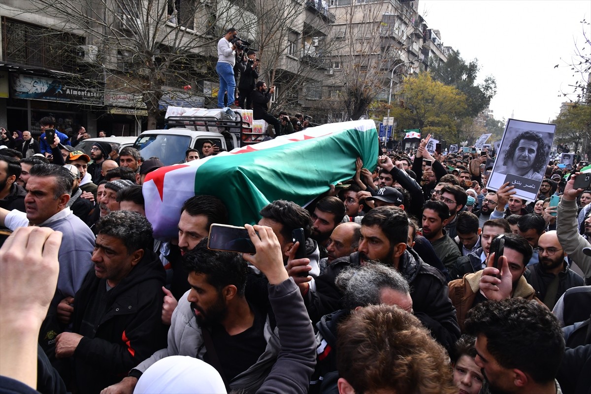 Suriye'de Baas rejiminin devrilmesinin ardından cesedi, üzerindeki işkence izleriyle bulunan...