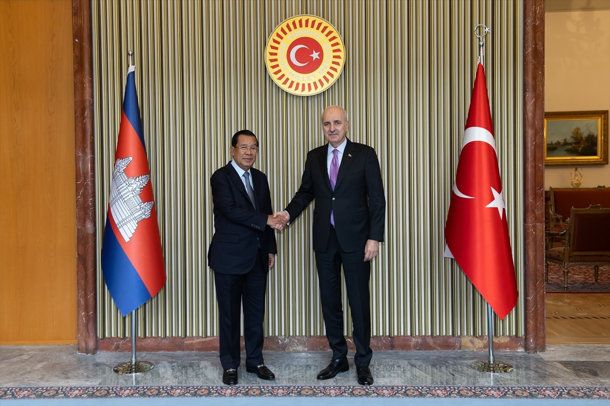 TBMM Başkanı Numan Kurtulmuş, Türkiye'ye resmi ziyaret gerçekleştiren Kamboçya Senato Başkanı...