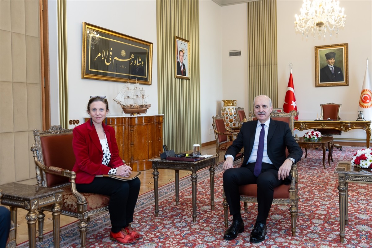 TBMM Başkanı Numan Kurtulmuş, Yeni Zelanda'nın Ankara Büyükelçisi Zoe Coulson-Sinclair'i kabul...