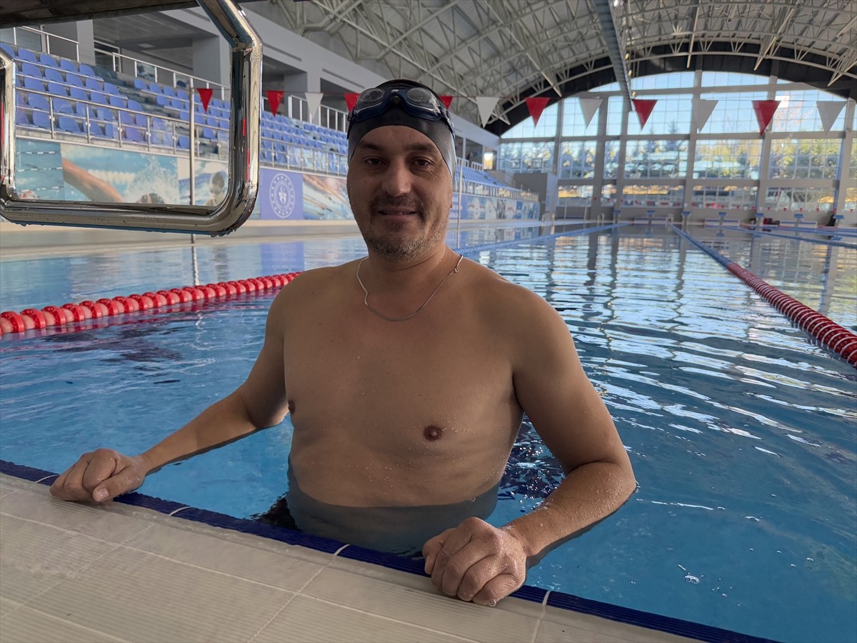 Tekirdağ'da yaşayan 43 yaşındaki Sadık Altıntaş, 4 yıl önce geçirdiği iş kazası sonrası kaybettiği...