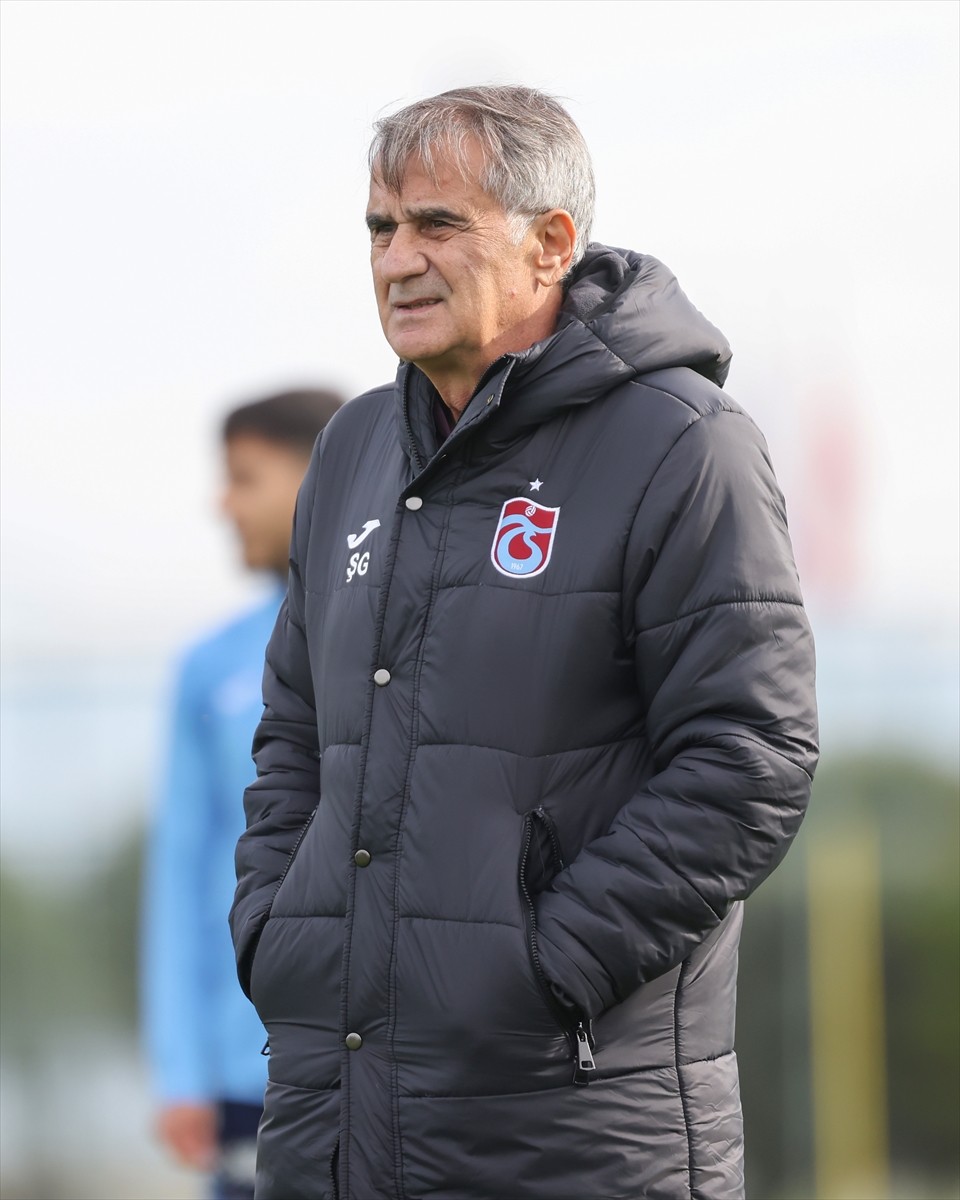 Trabzonspor, Trendyol Süper Lig'in 16. haftasında deplasmanda oynayacağı Galatasaray maçının...