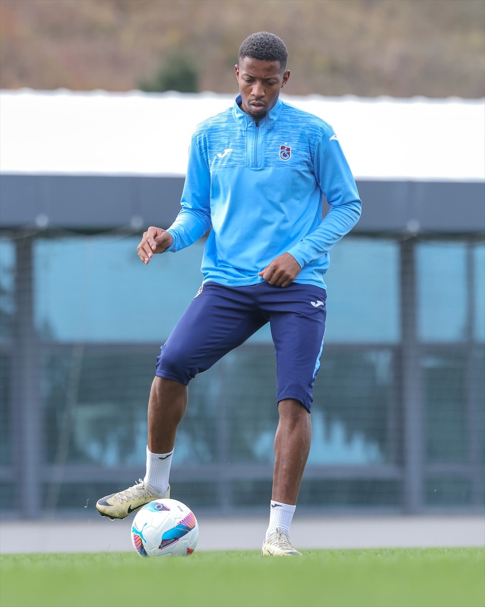 Trabzonspor, Trendyol Süper Lig'in 16. haftasında deplasmanda oynayacağı Galatasaray maçının...