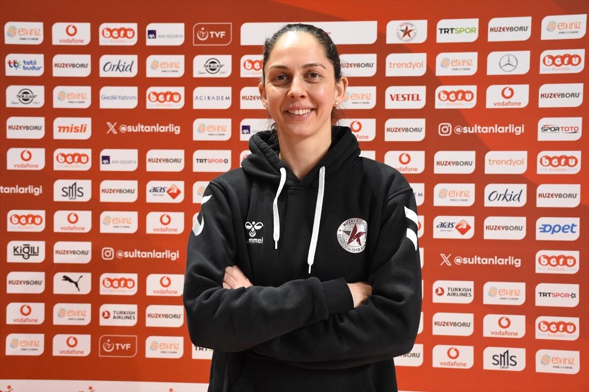 Voleybol Vodafone Sultanlar Ligi'nin ilk yarısını 6. sırada tamamlayan Kuzeyboru, hedeflerini...