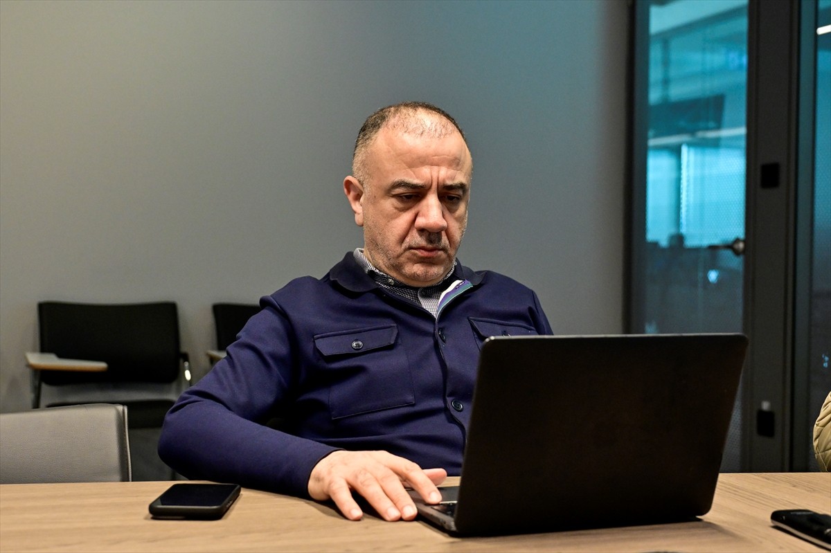 A Haber Genel Yayın Yönetmeni Abdulhalik Çimen, Anadolu Ajansının (AA) gözünden 2024'e damga vuran...