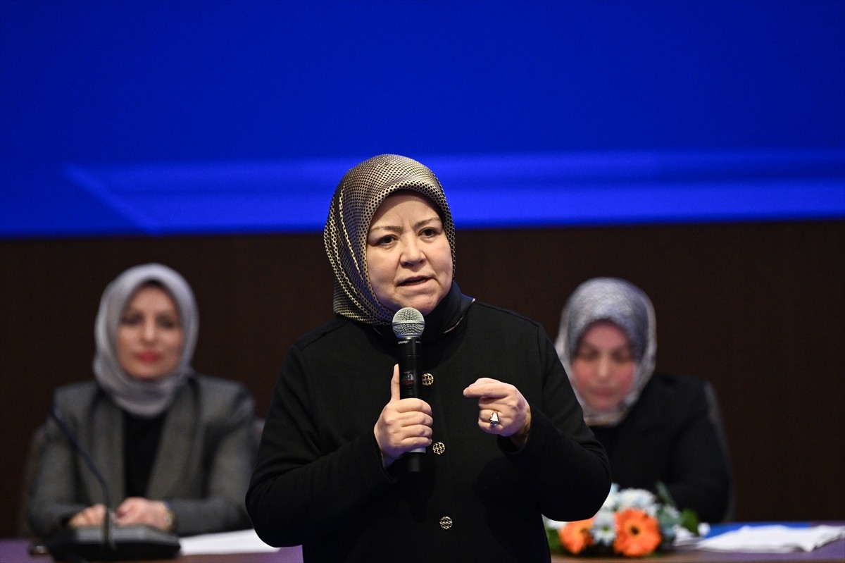 AK Parti Ankara Kadın Kolları 7. Olağan Kongresi, AK Parti Genel Merkez Kongre Binası'nda...