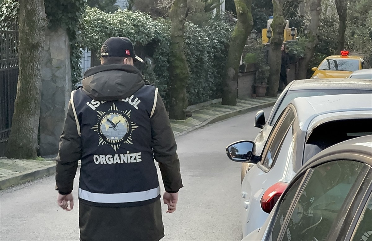 Bazı sanatçı ve oyuncuların menajerliğini yapan Ayşe Barım, Gezi Parkı olaylarının...