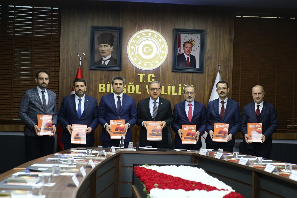 Bingöl'de turizmin geliştirilmesi amacıyla "Turizm Master Planı" hazırlandı. Valilik öncülüğünde...
