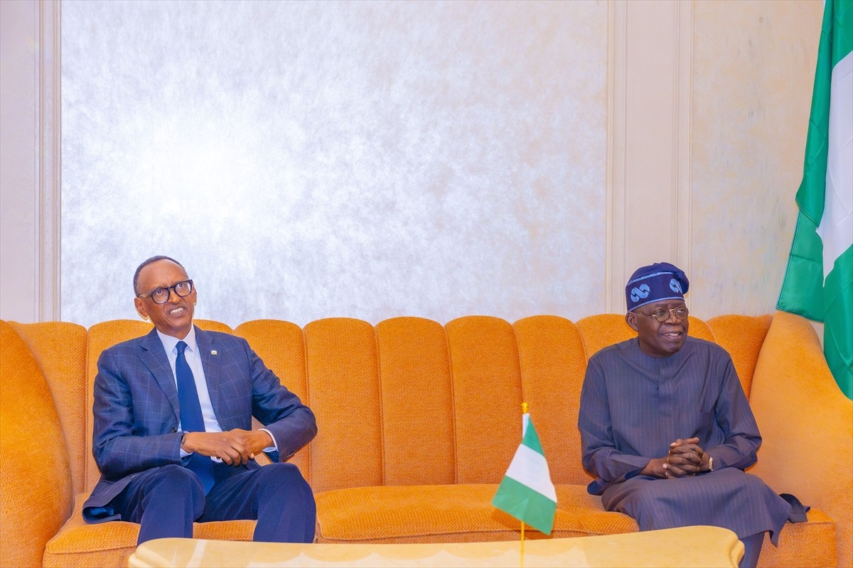 Birleşik Arap Emirlikleri'nin başkenti Abu Dabi'de düzenlenen Uluslararası Yenilenebilir Enerji...