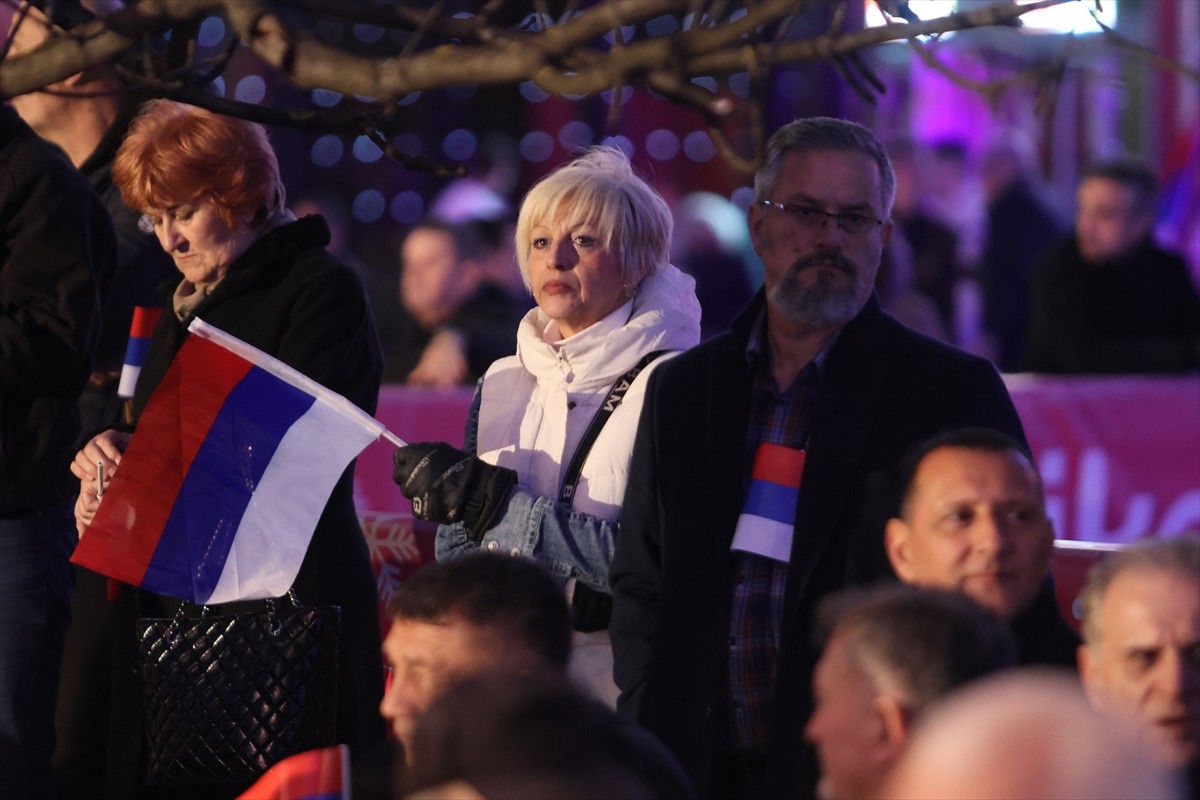 Bosna Hersek'in Banja Luka şehrinde, anayasaya aykırı olmasına rağmen "Sırp Cumhuriyeti (RS) Günü"...