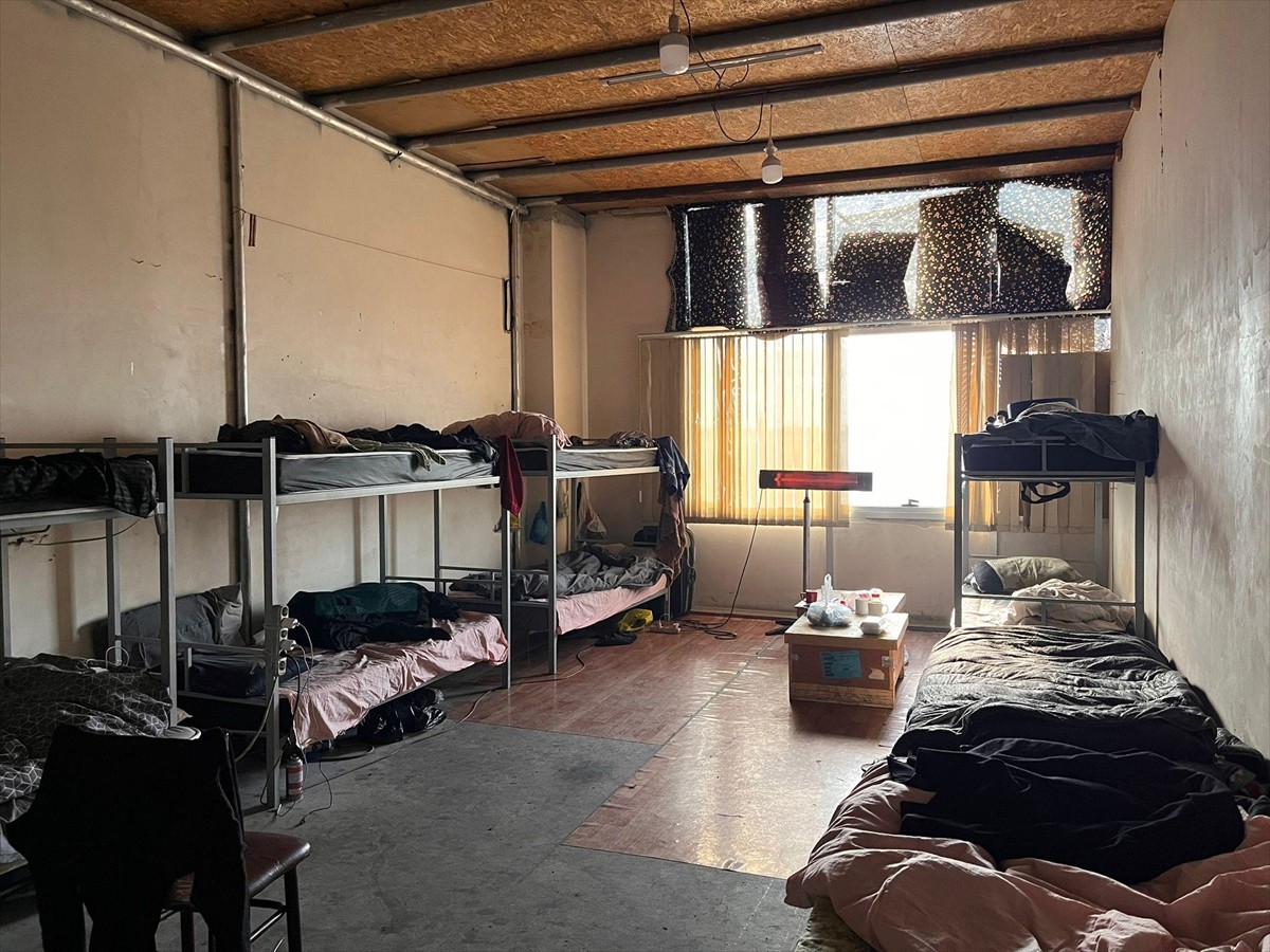Bursa'da yasa dışı yollarla yurda girdiği belirlenen 11 düzensiz göçmen yakalandı, bu kişileri...