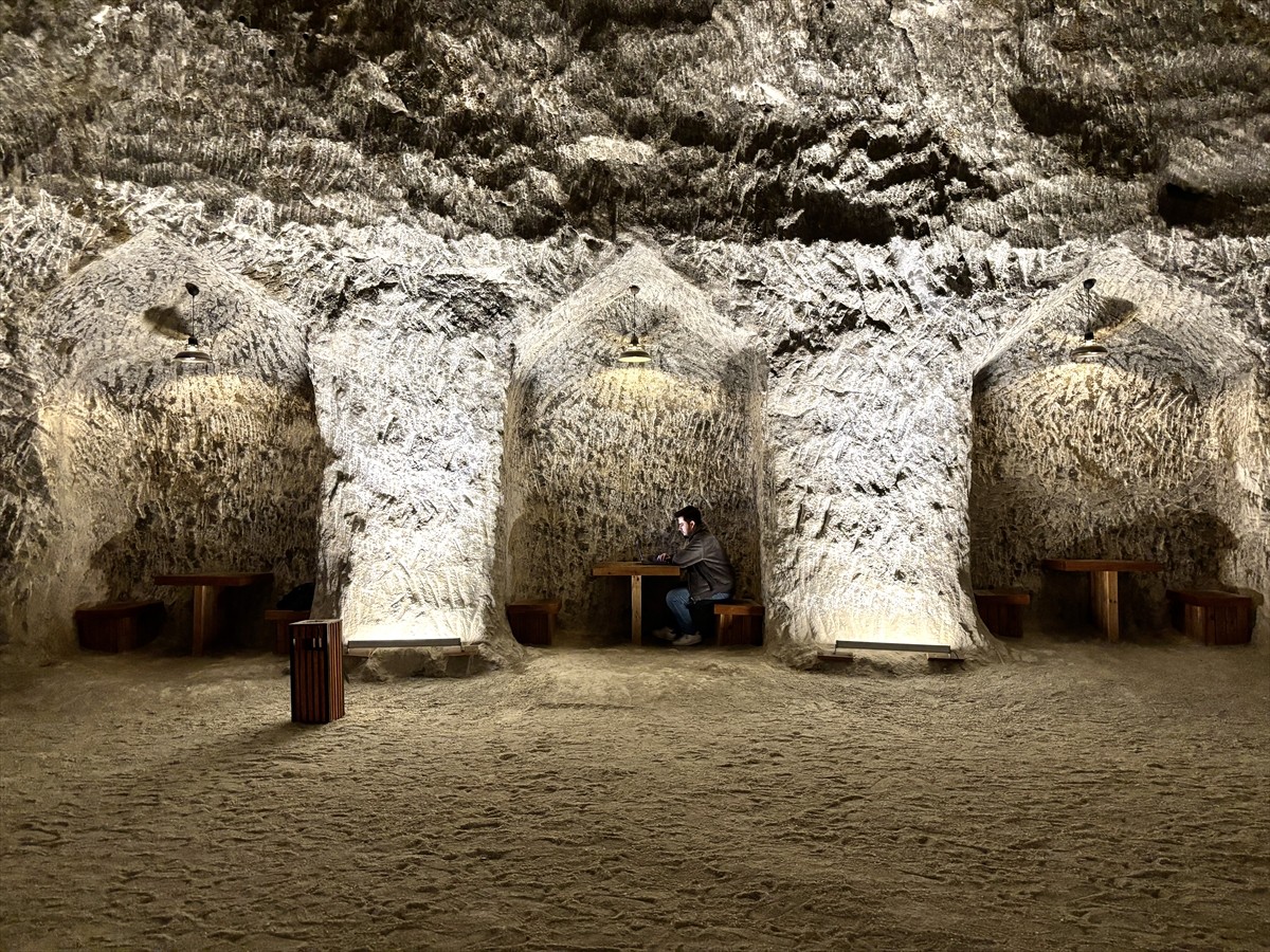 Çankırı'da vatandaşlar yerin 150 metre altında Anadolu Ajansının (AA) 2024'e damga vuran olaylara...