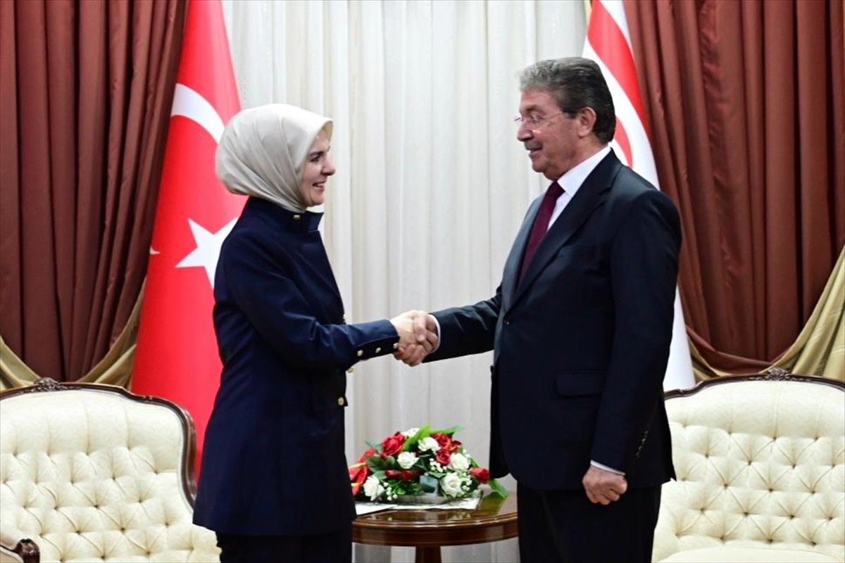 Çeşitli temaslarda bulunmak üzere Kuzey Kıbrıs Türk Cumhuriyeti'nin (KKTC) başkenti Lefkoşa'ya...