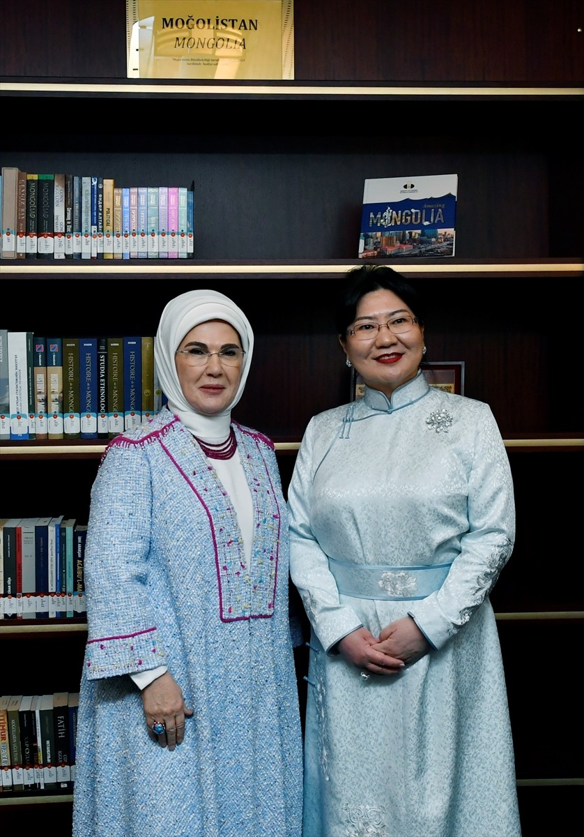 Cumhurbaşkanı Recep Tayyip Erdoğan'ın eşi Emine Erdoğan, Türkiye'ye resmi ziyarette bulunan...