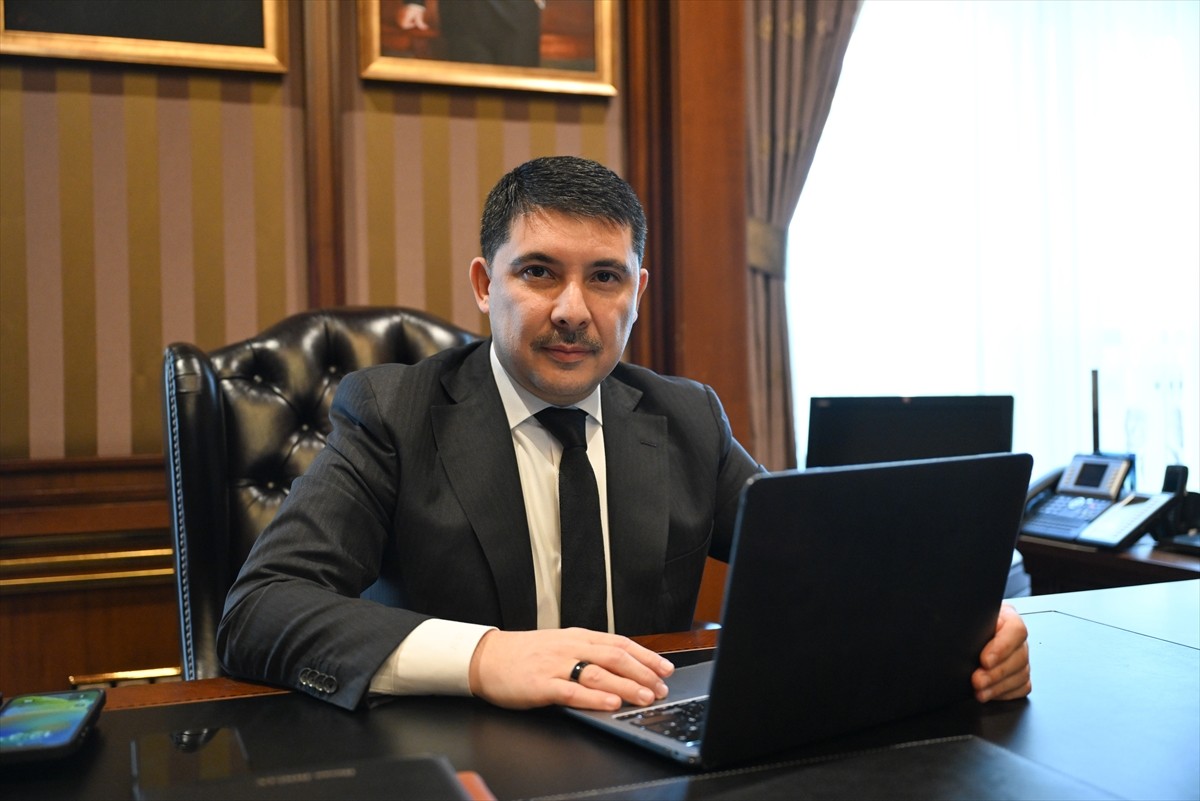 Cumhurbaşkanlığı Özel Kalem Müdürü Prof. Dr. Hasan Doğan, Anadolu Ajansının (AA) gözünden 2024'e...