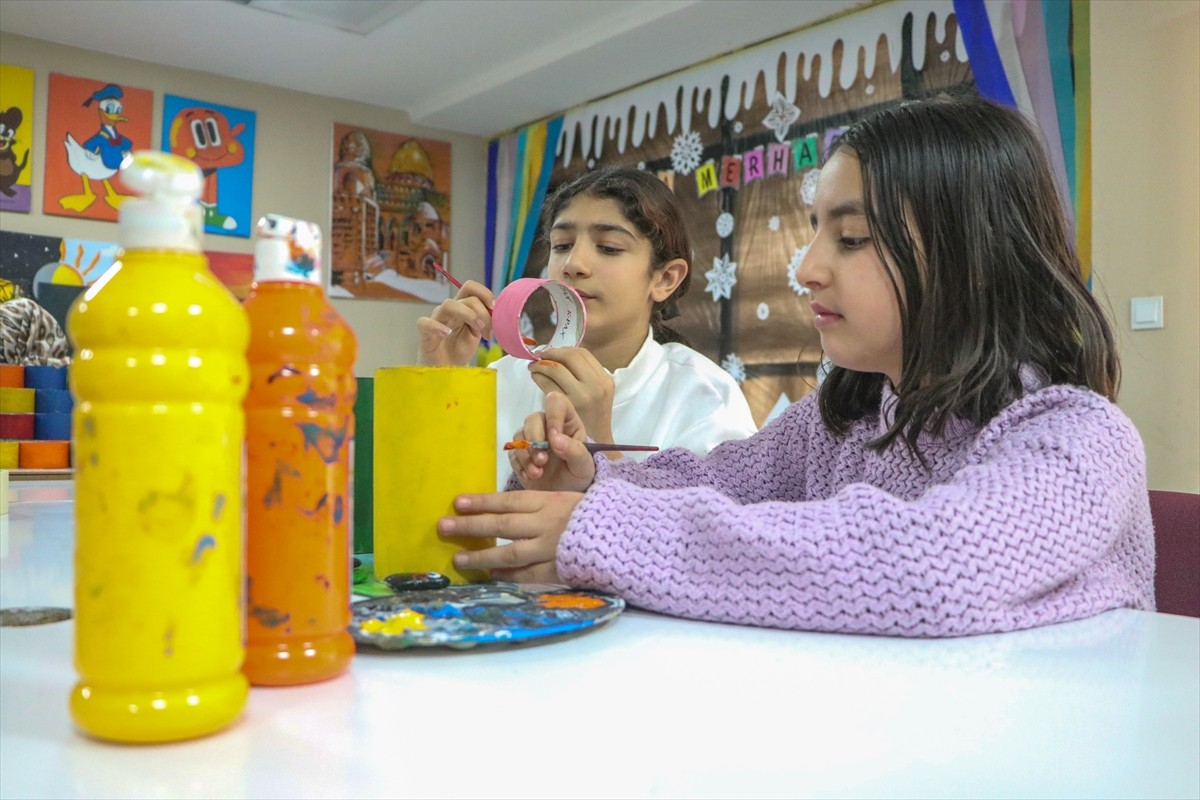 Diyarbakır'da merkez Yenişehir ilçesindeki Gençlik ve Spor İl Müdürlüğü Yenişehir Gençlik...