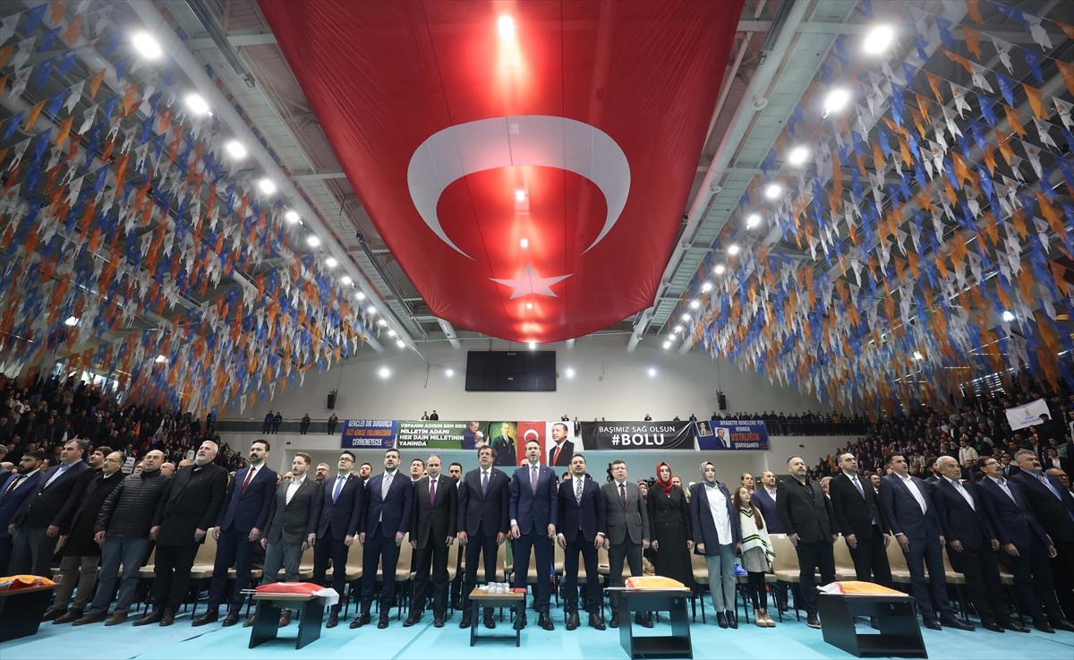 Enerji ve Tabii Kaynaklar Bakanı Alparslan Bayraktar, AK Parti Uşak 8. Olağan İl Kongresi'ne...