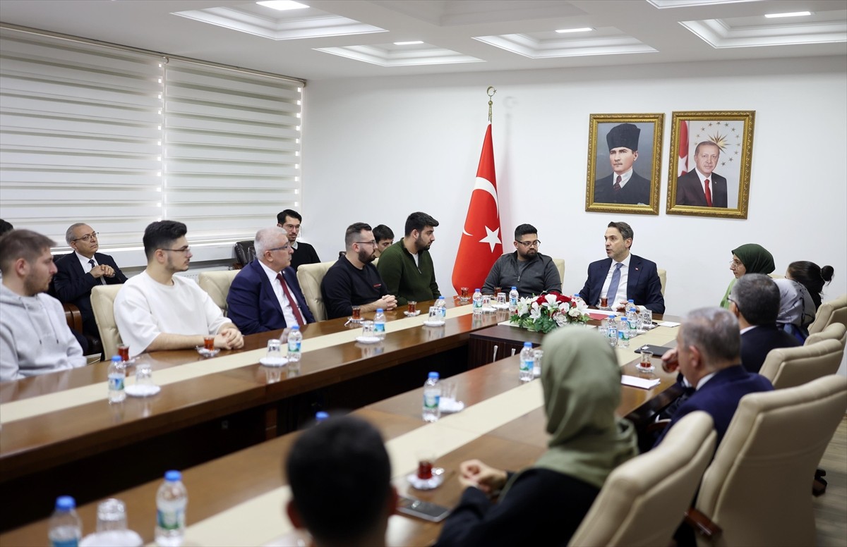 Enerji ve Tabii Kaynaklar Bakanı Alparslan Bayraktar, Sinop Valiliği'nde, Sinop Üniversitesi...