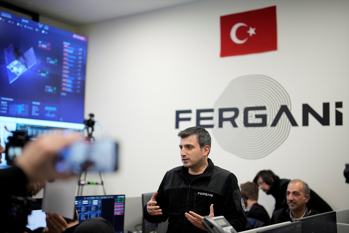 FGN-100-d1 uydusunun fırlatma ve yörüngeye yerleşme yolculuğu Fergani Uzay Üst Yöneticisi (CEO)...