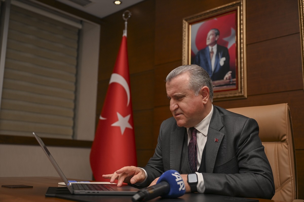 Gençlik ve Spor Bakanı Osman Aşkın Bak, Anadolu Ajansının (AA) gözünden 2024'e damga vuran...