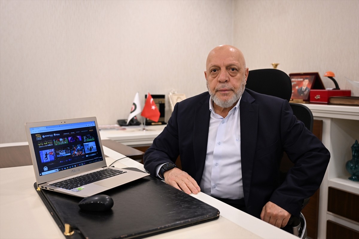 HAK-İŞ Genel Başkanı Mahmut Arslan, Anadolu Ajansının (AA) gözünden 2024'e damga vuran olaylara ve...