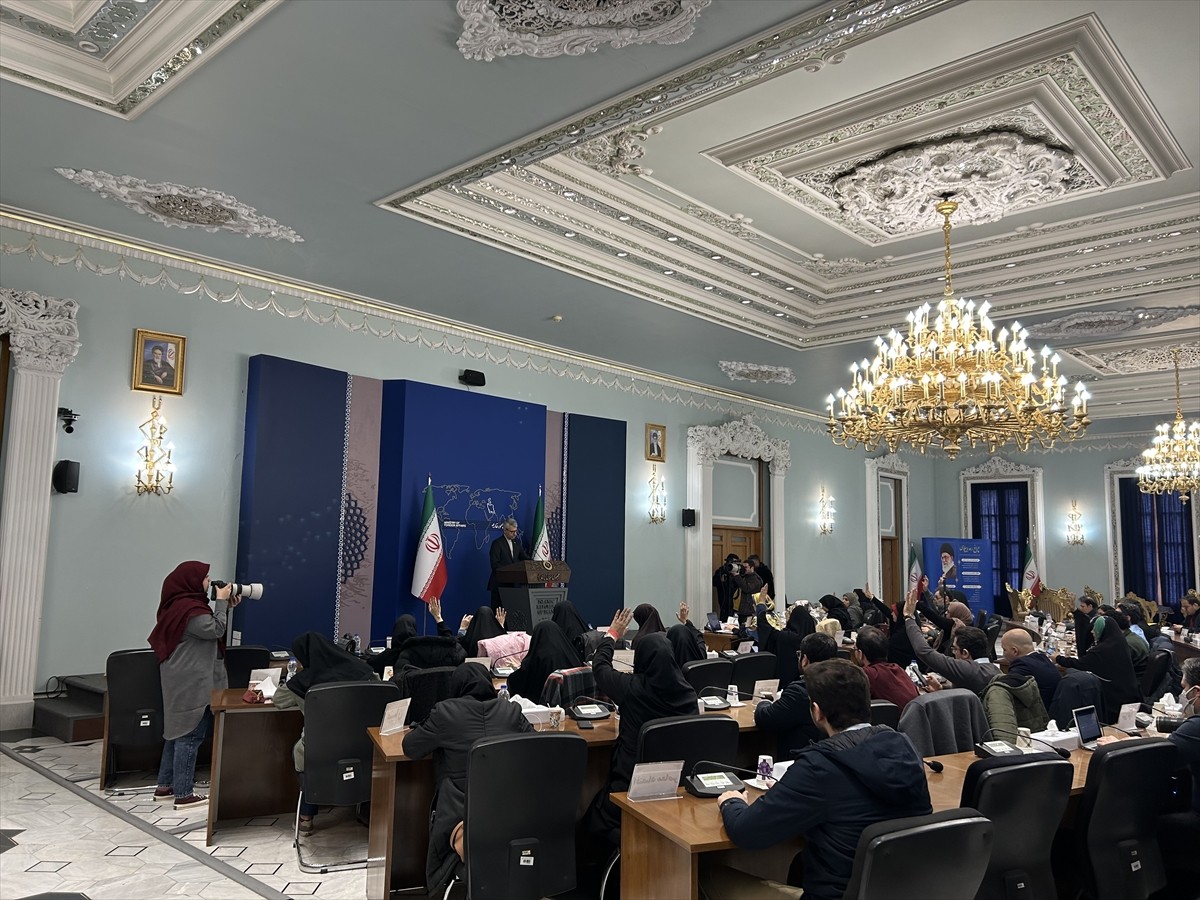 İran Dışişleri Bakanlığı Sözcüsü İsmail Bekayi, başkent Tahran'daki Dışişleri Bakanlığında...