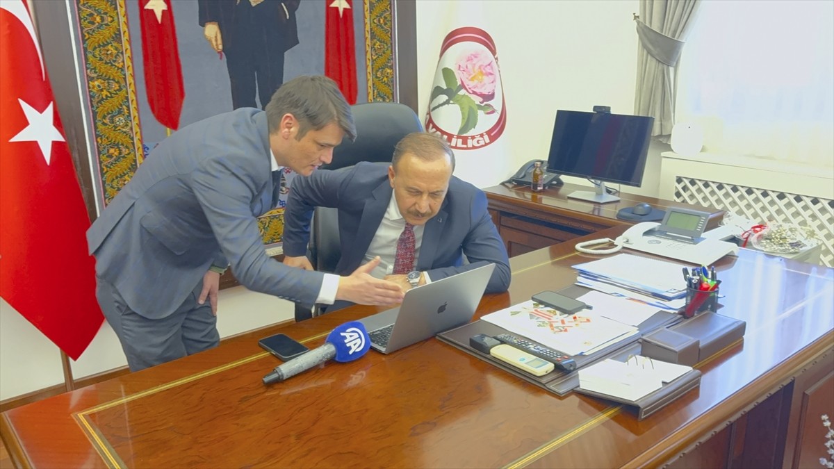 Isparta Valisi Abdullah Erin, Anadolu Ajansının (AA) gözünden 2024'e damga vuran olaylara ve...