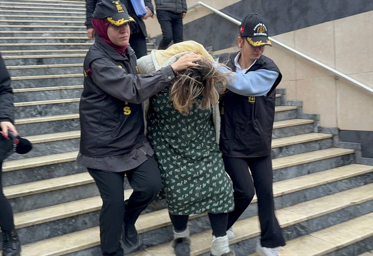 İstanbul'da, sahte içki nedeniyle hastanelere başvuran 19 kişinin hayatını kaybetmesine ilişkin...