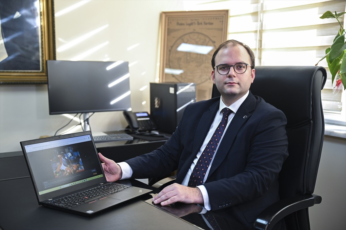 İstanbul İl Sağlık Müdürü Doç. Dr. Abdullah Emre Güner, Anadolu Ajansının (AA) gözünden 2024'e...