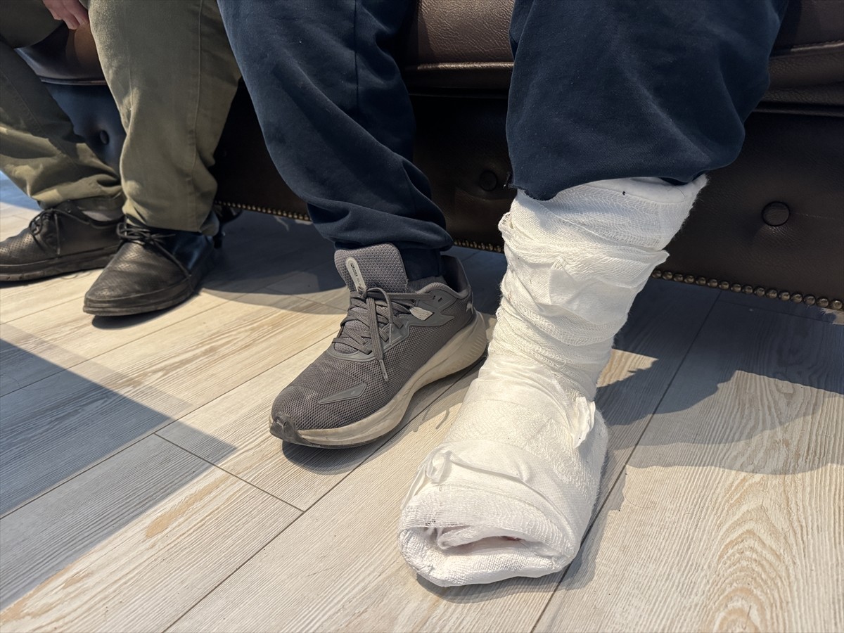 İzmir'de, komşusunun down sendromlu oğlu Emirhan Yılmaz'ı darbettiği iddiasıyla gözaltına alınan...