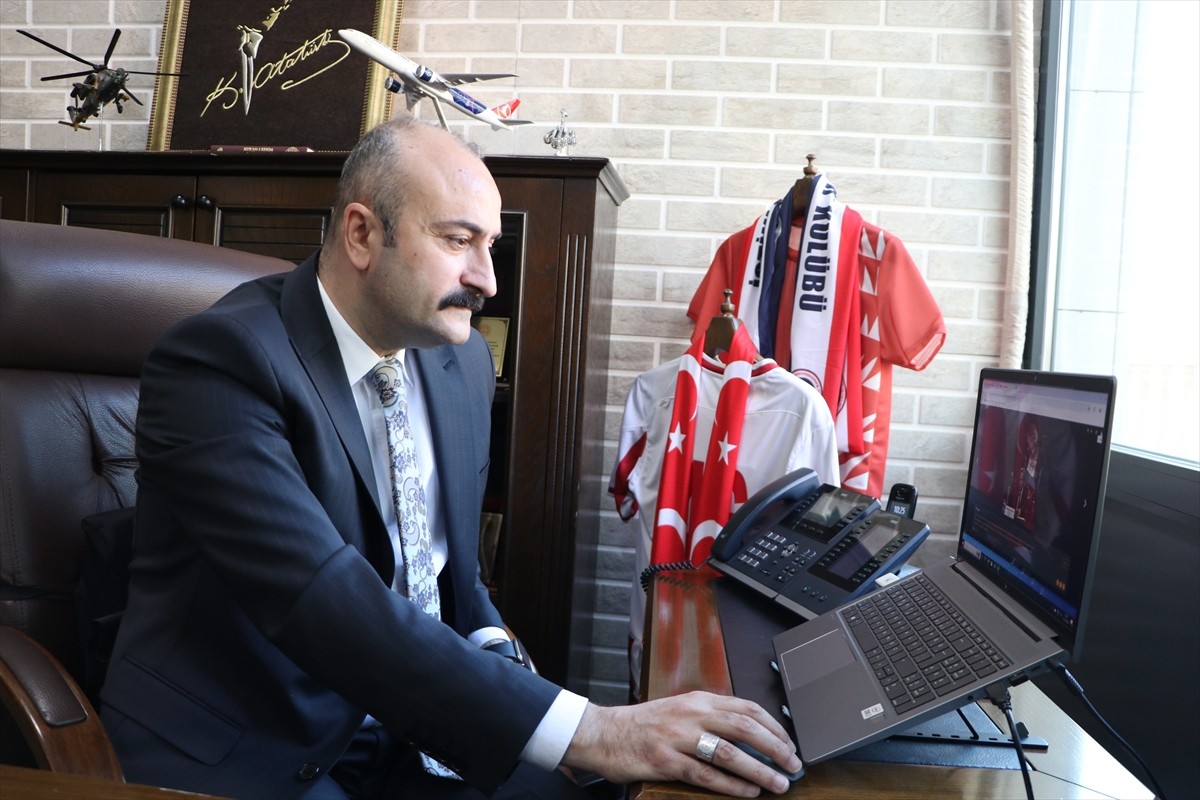 Kahramanmaraş’ta valilik ve kaymakamlıklarda görevli bazı müdürler, Anadolu Ajansının (AA)...