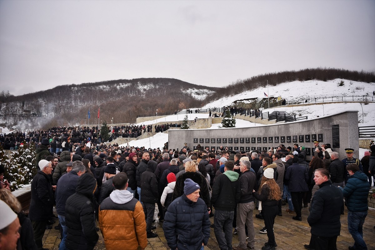 Kosova Savaşı'nın en büyük katliamlardan biri olan ve ülkeye NATO tarafından uluslararası müdahale...
