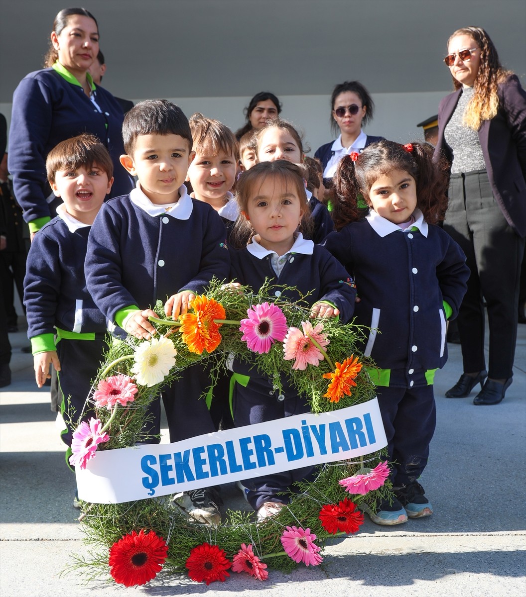 Kuzey Kıbrıs Türk Cumhuriyetinin (KKTC) Kurucu Cumhurbaşkanı Rauf Raif Denktaş, vefatının 13....
