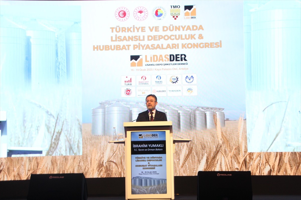 Lisanslı Depo Şirketleri Derneği (LİDAŞDER) tarafından bu yıl ikincisi düzenlenen "Türkiye ve...