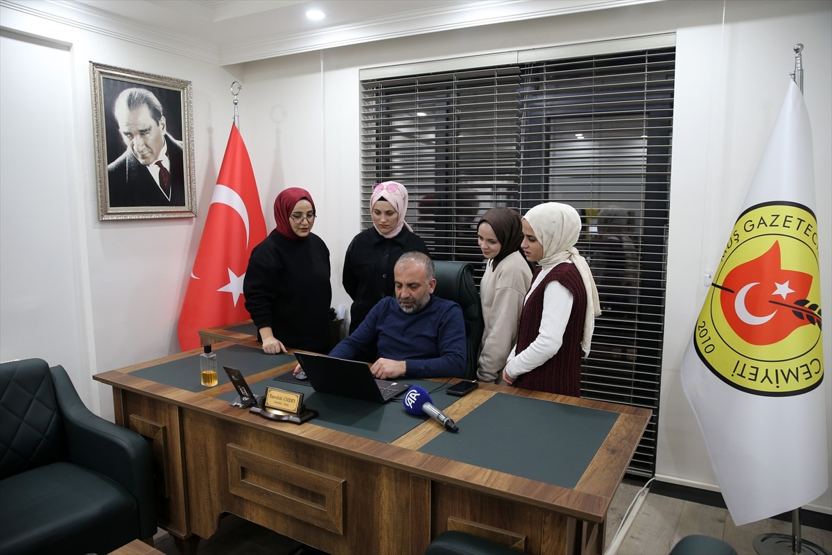 Muş Gazeteciler Cemiyeti Başkanı Emrullah Özbey ve gazeteciler, Anadolu Ajansının (AA) gözünden...