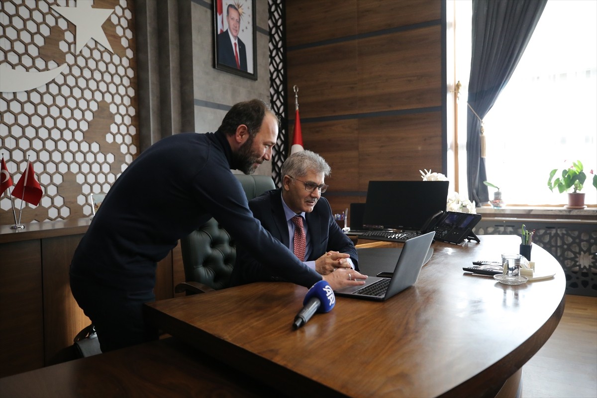 Niğde Valisi Cahit Çelik, Anadolu Ajansı'nın (AA) gözünden 2024'e damga vuran olaylara ait ve...