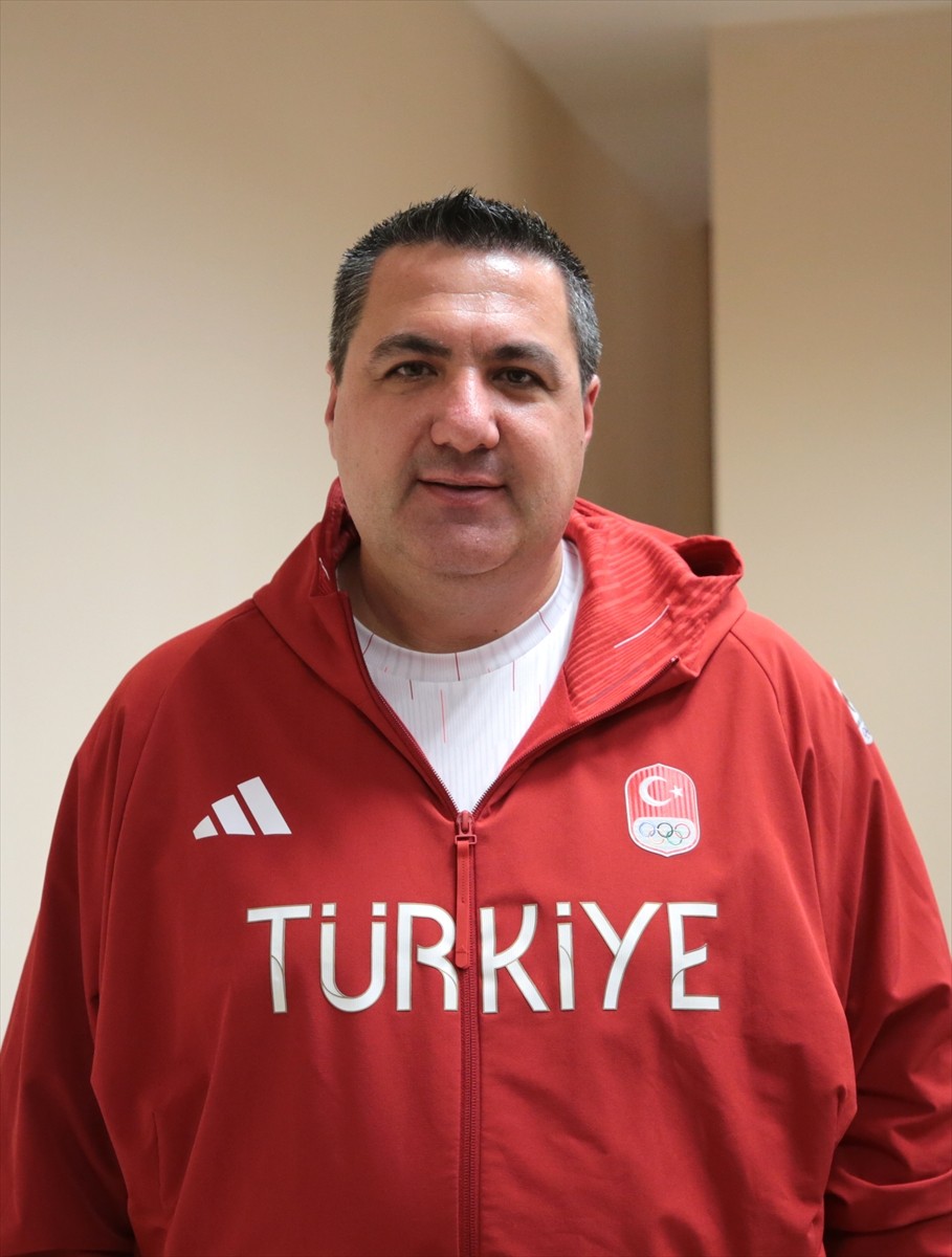 Okçuluk Milli Takımı Teknik Direktörü Yusuf Göktuğ Ergin, Kuzey Kıbrıs Türk Cumhuriyeti'nden...