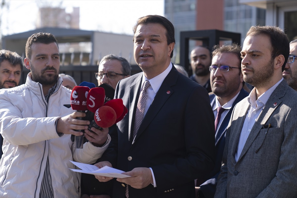 Saadet Partisi Genel Başkanı Mahmut Arıkan, Türkiye İstatistik Kurumu'nun (TÜİK) açıkladığı...