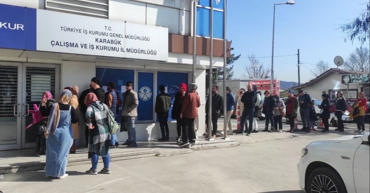 Sağlık Bakanlığı 9.000 Personel Alımı Yapacak: KPSS Şartı Yok