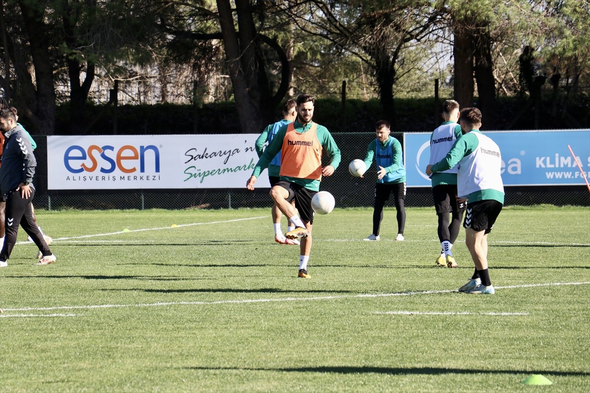 Sakaryaspor, Trendyol 1. Lig'in 18. haftasında sahasında Gençlerbirliği ile yapacağı maçın...