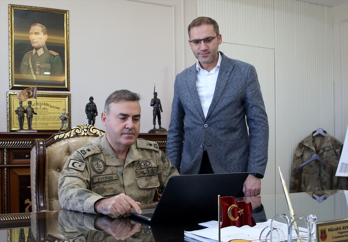 Şanlıurfa İl Jandarma Komutanı Tuğgeneral Mücahit Avkıran, Anadolu Ajansının (AA) gözünden 2024'e...