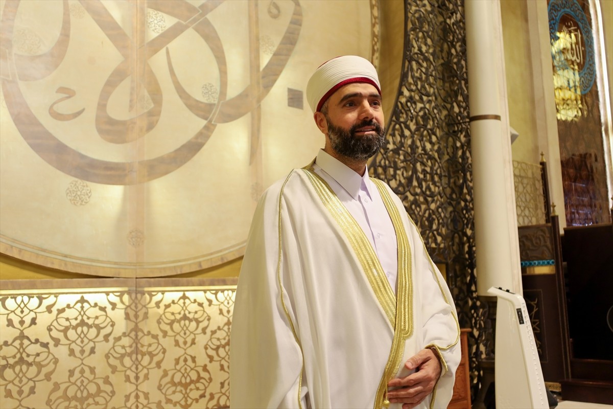 Suriye'de 2011 yılında başlayan iç savaşta tahrip edilen Halep’teki tarihi Emevi Camii’nin eski...