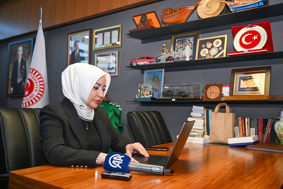 TBMM Kadın Erkek Fırsat Eşitliği Komisyonu Başkanı ve AK Parti Sakarya Milletvekili Çiğdem...