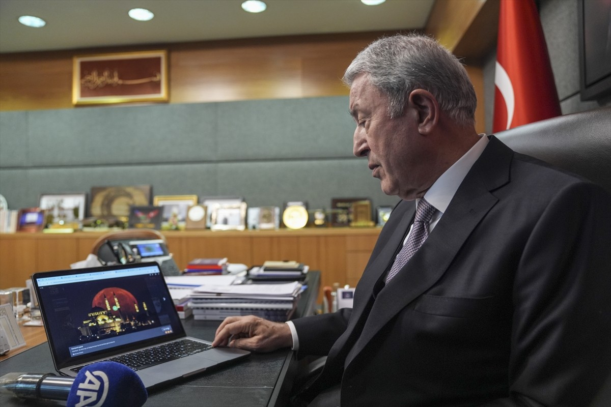 TBMM Milli Savunma Komisyonu Başkanı Hulusi Akar, Anadolu Ajansının (AA) gözünden 2024'e damga...