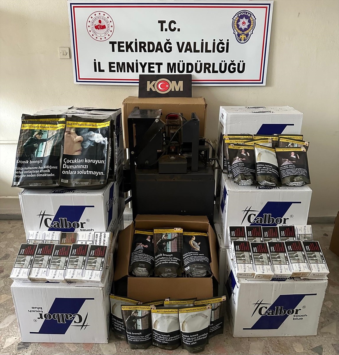 Tekirdağ'da düzenlenen kaçakçılık operasyonunda 8 şüpheli gözaltına alındı. Belirlenen adreslere...